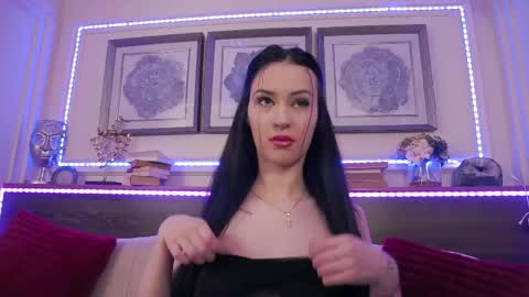 Snapshot of evelinskye chatting on May 2026 11:15:01 AM Evelin online show from May 2026 11:15:01 AM