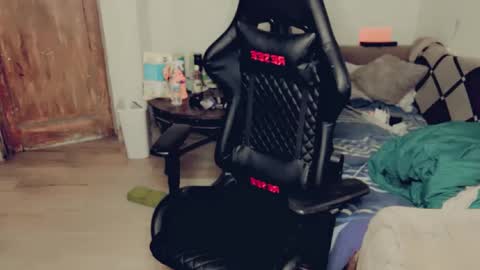 Snapshot of evelyn420521 chatting on December 2024 07:16:02 PM evelyn420521 online show from December 2024 07:16:02 PM