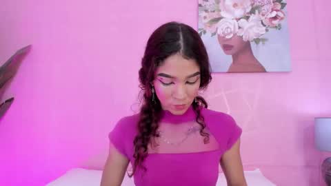 Snapshot of evelyn__rose1 chatting on March 2026 06:25:01 PM evelyn__rose1 online show from March 2026 06:25:01 PM