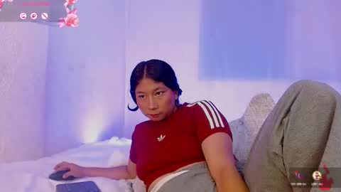 Snapshot of evelyn_flores1 chatting on February 2026 02:49:02 AM online show from February 2026 02:49:02 AM