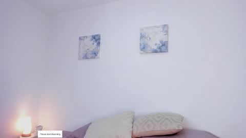 Evelyn online show from April 2026 11:43:01 AM