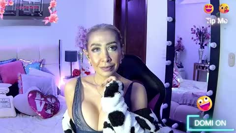 EvelynaGrey online show from November 2025 12:16:01 PM