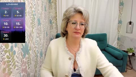 Evelyn online show from February 2025 08:18:02 AM