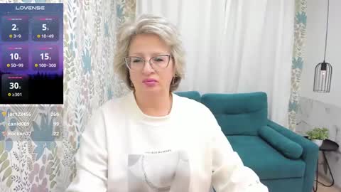 Evelyn online show from March 2025 11:32:01 AM