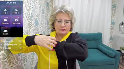 Evelyn online show from March 2025 09:02:02 AM