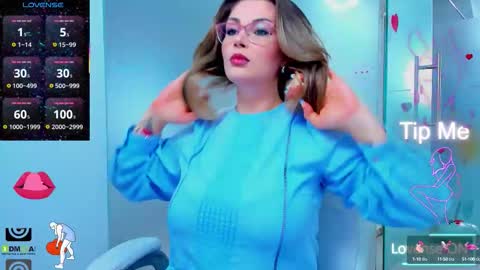 Snapshot of evelyne_rose chatting on September 2025 04:56:02 AM evelyne_rose online show from September 2025 04:56:02 AM