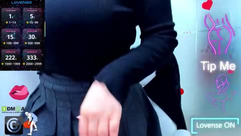 evelyne_rose online show from March 2026 05:54:02 AM