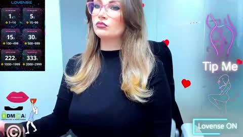 evelyne_rose online show from April 2026 03:39:01 AM
