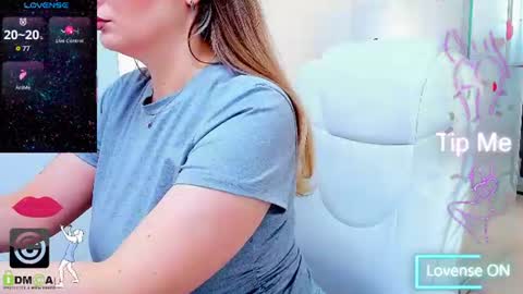 evelyne_rose online show from July 2026 06:15:01 AM