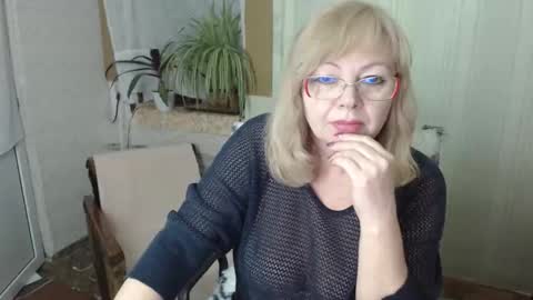 Snapshot of evelynloveshy chatting on March 2026 08:56:02 PM BarbaraBlondy online show from March 2026 08:56:02 PM