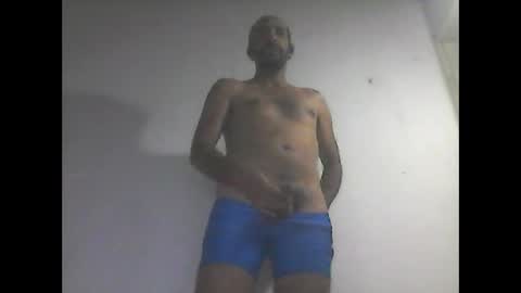 everaldosantos online show from February 2025 11:47:02 PM