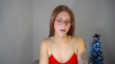 Snapshot of evi_kitty chatting on January 2025 11:42:01 PM Evi online show from January 2025 11:42:01 PM