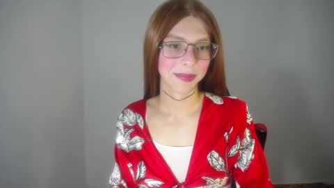 Snapshot of evi_kitty chatting on January 2025 07:06:02 PM Evi online show from January 2025 07:06:02 PM