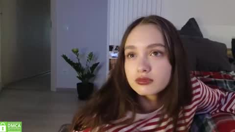 Snapshot of evi_woow chatting on November 2025 09:24:02 PM evi_woow online show from November 2025 09:24:02 PM