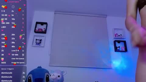 Evie Cloud online show from February 2025 07:06:01 AM