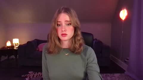 Evie3 online show from December 2024 07:18:01 AM