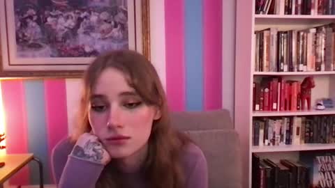 Evie3 online show from September 2025 01:38:02 AM