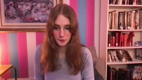 Evie3 online show from September 2025 03:40:02 AM