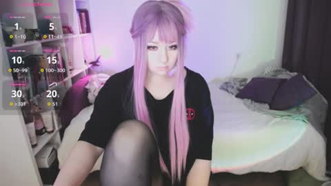 Snapshot of eviecuster chatting on June 2026 11:20:01 PM Im gonna be on in 2 hours online show from June 2026 11:20:01 PM