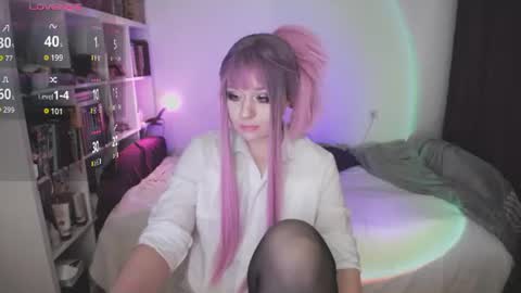 Snapshot of eviecuster chatting on July 2026 07:20:02 PM Im gonna be on in 2 hours online show from July 2026 07:20:02 PM