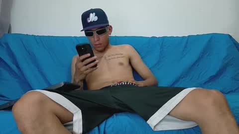 evil_boss1 online show from June 2026 07:05:01 PM
