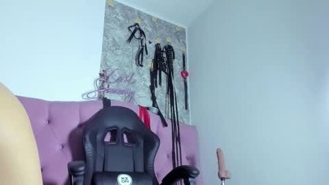 Mistress Sammy online show from September 2025 08:54:01 PM