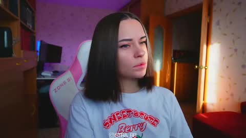 Victoria online show from March 2026 04:28:02 AM