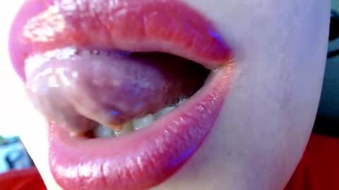 Evoleth online show from December 2024 01:06:02 PM