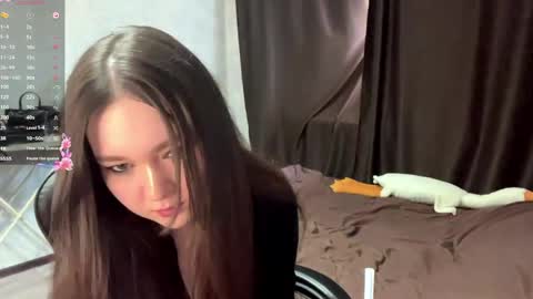 Emma online show from May 2026 09:13:02 AM