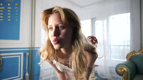 Eva online show from May 2026 01:12:02 AM