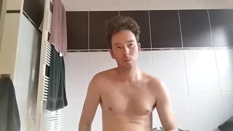 Snapshot of excuteboy chatting on February 2026 02:39:02 PM Excuteboy online show from February 2026 02:39:02 PM