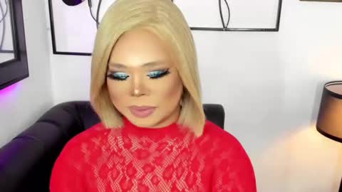 Lindsay online show from May 2026 04:15:01 PM