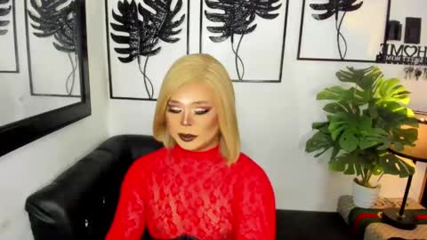 Lindsay online show from June 2026 06:46:02 PM