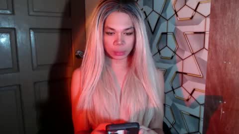 Nica online show from February 2025 07:56:01 AM