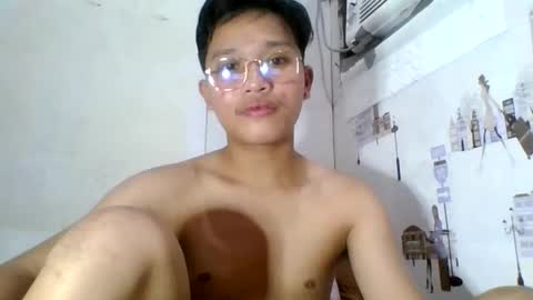 Snapshot of exotichugecock chatting on December 2024 04:31:02 AM Jan online show from December 2024 04:31:02 AM