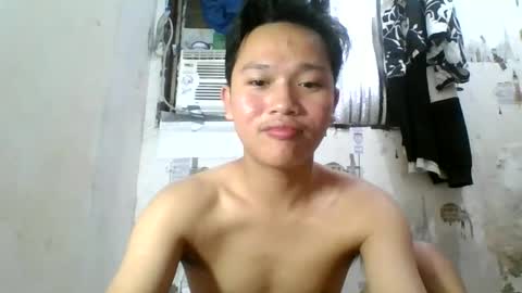 Snapshot of exotichugecock chatting on January 2025 10:44:02 PM Jan online show from January 2025 10:44:02 PM