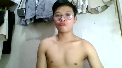 Snapshot of exotichugecock chatting on January 2025 08:23:02 PM Jan online show from January 2025 08:23:02 PM