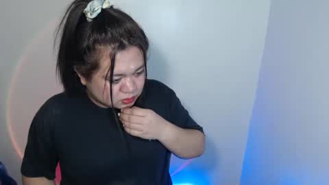 Snapshot of exoticpinayx chatting on January 2025 01:18:02 AM SHANTAL MARIE online show from January 2025 01:18:02 AM