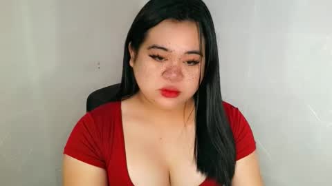 Snapshot of exoticpinayx chatting on December 2025 11:37:01 AM SHANTAL MARIE online show from December 2025 11:37:01 AM