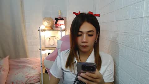 Snapshot of exotictssavie chatting on January 2025 06:19:01 PM exotictssavie online show from January 2025 06:19:01 PM