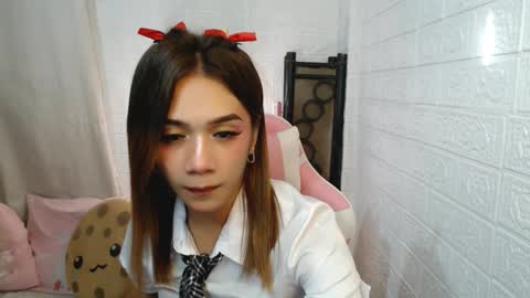 Snapshot of exotictssavie chatting on January 2025 12:20:02 AM exotictssavie online show from January 2025 12:20:02 AM