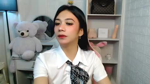 Snapshot of exotictssavie chatting on February 2025 01:22:01 PM exotictssavie online show from February 2025 01:22:01 PM