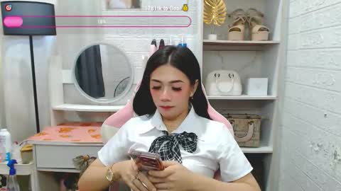 Snapshot of exotictssavie chatting on October 2025 02:44:01 AM exotictssavie online show from October 2025 02:44:01 AM