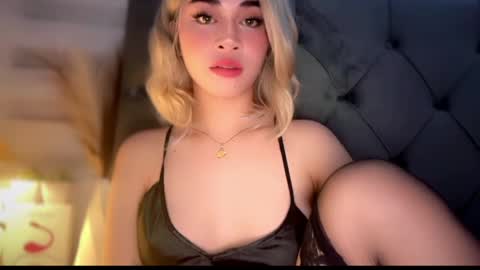 chloee online show from May 2026 05:29:01 PM