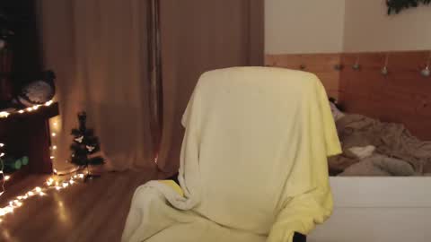 Snapshot of exponentex5 chatting on February 2025 04:04:02 PM Crystal online show from February 2025 04:04:02 PM