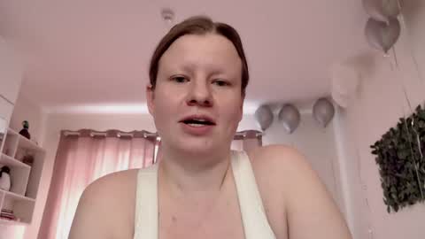 Snapshot of exponentex5 chatting on May 2026 03:11:01 PM Crystal online show from May 2026 03:11:01 PM