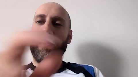 Snapshot of eyechosebb chatting on November 2025 03:07:02 PM eyechosebb online show from November 2025 03:07:02 PM