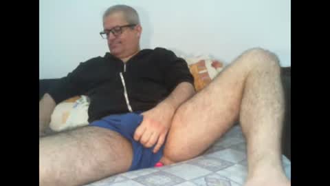 GEORGE online show from October 2025 05:08:01 AM