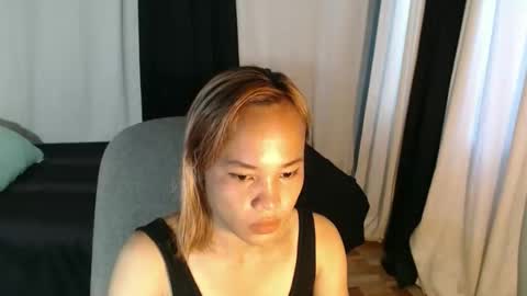 Snapshot of eyes_on_mexx chatting on June 2026 05:53:02 AM HELLO IM IVANA online show from June 2026 05:53:02 AM