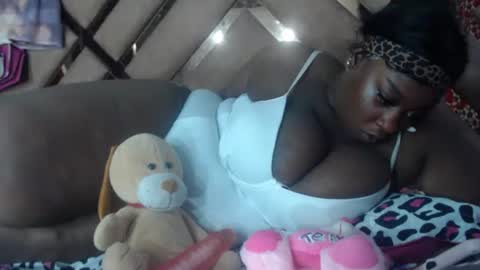 eyshaexotii online show from February 2026 08:53:01 PM